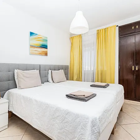 Sea Side By Algarstays Apartmán Armação de Pêra