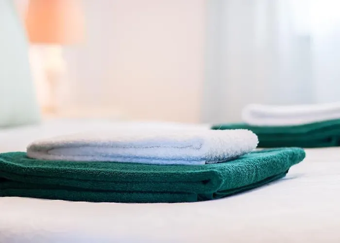 Sea Side By Algarstays * Armação de Pêra